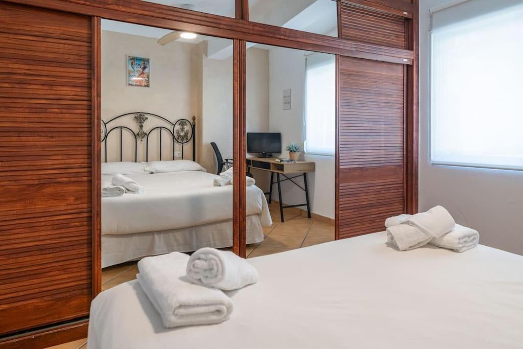 Encantador Apartamento Cerca Del Mar Малага Экстерьер фото